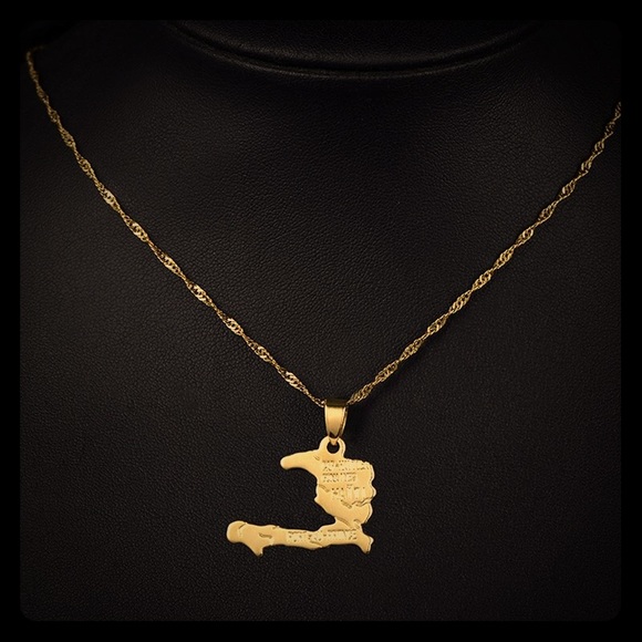 Other - 🇭🇹 Haiti Gold Plated Pendent Necklace 🇭🇹